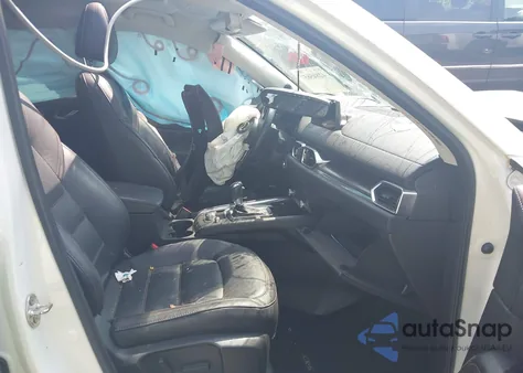 2021 Mazda Cx-5 Grand Touring z USA, uszkodzony, nr VIN JM3KFBDM5M0317866